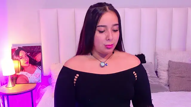 ValenScott1 online show from June 16, 12:08 pm