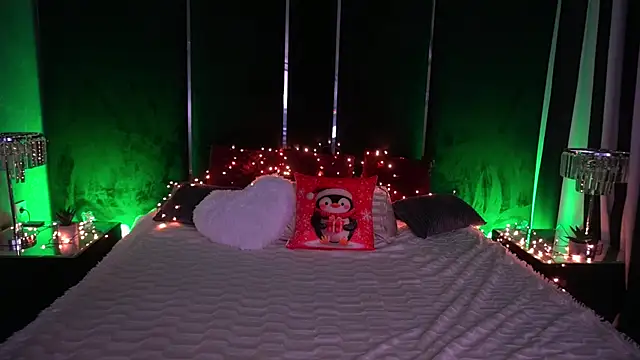 CassandraGood online show from December 23, 8:34 am