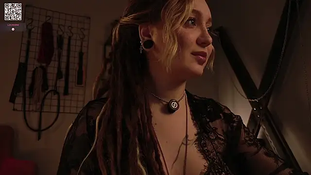 Snapshot of VortexProject chatting on September 20, 1:23 pm VortexProject online show from September 20, 1:23 pm