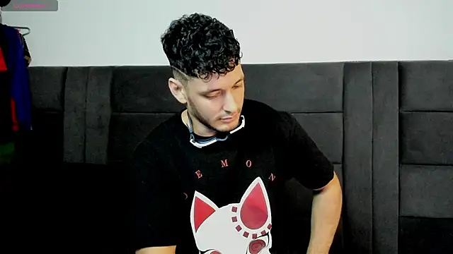 alejandro  2 online show from April 30, 8:57 pm