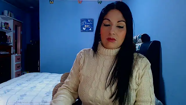 Snapshot of sahtlove1 chatting on June 17, 4:41 pm sahtlove1 online show from June 17, 4:41 pm