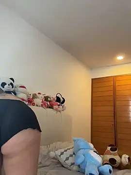 oriana zoeee online show from February 4, 8:14 pm