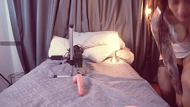 Snapshot of Lucy_fit chatting on September 15, 9:20 am Lucy fit online show from September 15, 9:20 am