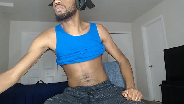 Snapshot of ChrisVacher chatting on November 3, 10:10 pm ChrisVacher online show from November 3, 10:10 pm