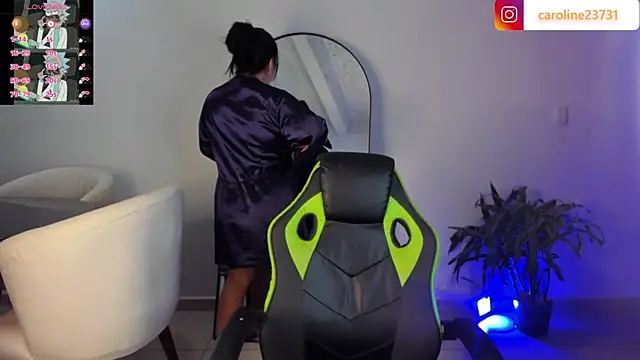 caroline23 x online show from March 9, 3:11 am