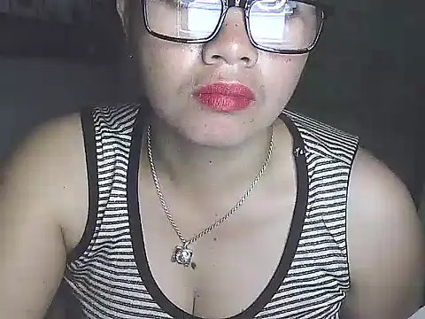 Snapshot of lovely_samxxx24 chatting on February 28, 5:59 am lovely samxxx24 online show from February 28, 5:59 am