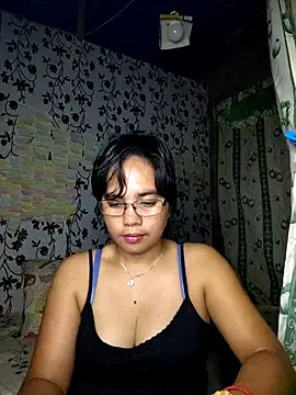 Snapshot of lovely_samxxx24 chatting on October 9, 5:49 am lovely samxxx24 online show from October 9, 5:49 am