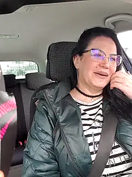 x  KHALEESI  x online show from February 21, 9:21 am