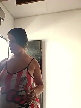 sweet lucia online show from January 16, 2:54 pm