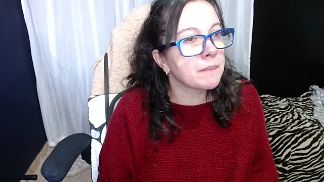 Sonialorens  online show from January 14, 3:26 pm