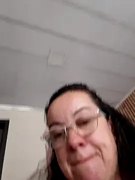 Sonialorens  online show from July 29, 2:48 pm