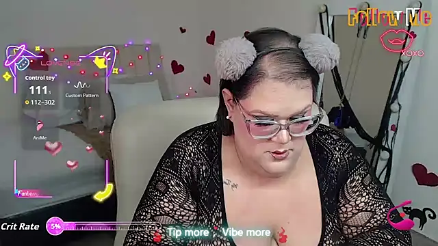 GiannaMorrys online show from November 9, 3:05 am