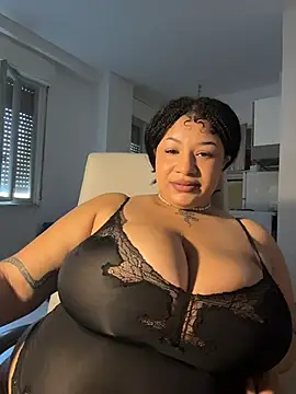 IamSashaLuv online show from June 26, 3:49 pm