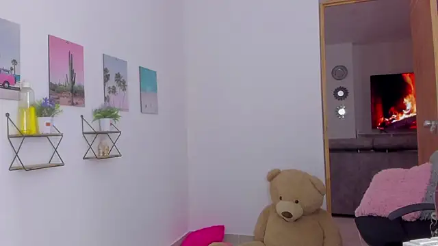 Emma lean online show from November 25, 12:49 pm