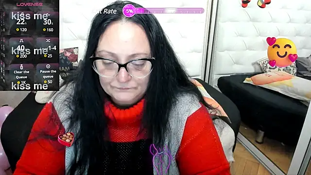 Snapshot of lady_lauren chatting on February 19, 6:00 am lady lauren online show from February 19, 6:00 am