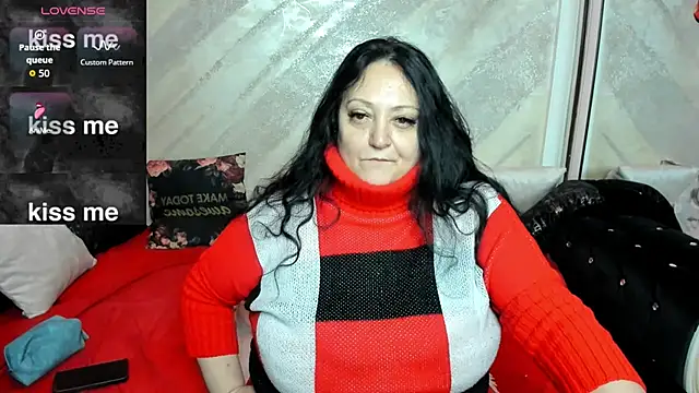 Snapshot of lady_lauren chatting on December 15, 4:50 am lady lauren online show from December 15, 4:50 am