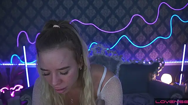 Snapshot of Sexy_Ira chatting on January 29, 10:16 am Sexy Ira online show from January 29, 10:16 am