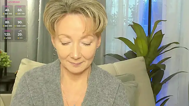 AkexandraFix online show from February 10, 1:48 pm