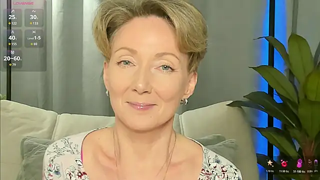 AkexandraFix online show from March 13, 1:40 pm