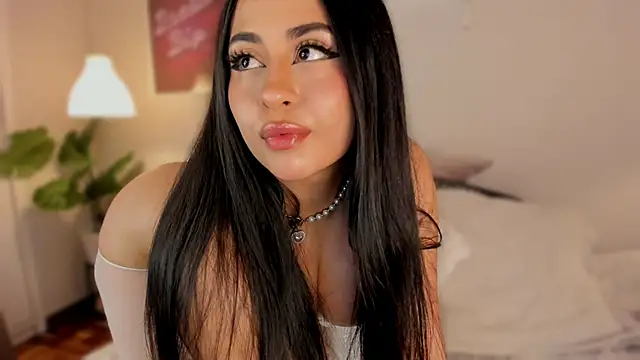 Queen liana online show from June 12, 6:12 am
