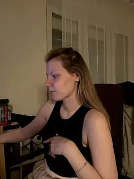 MaryHiggins online show from January 15, 7:06 pm