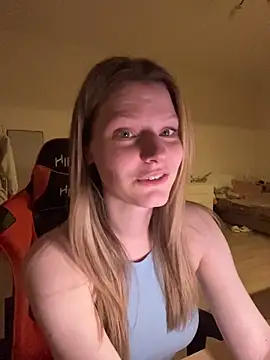 MaryHiggins online show from April 29, 8:48 pm