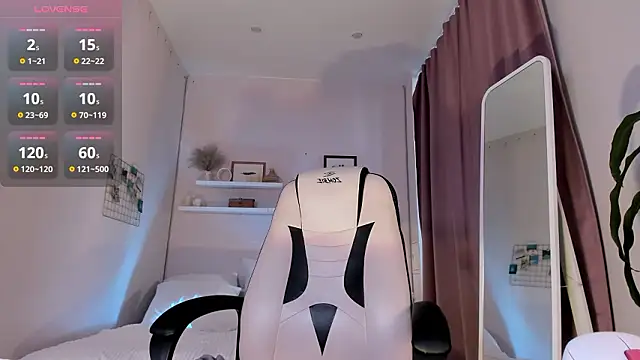 Roxana Wet  online show from March 10, 1:38 pm