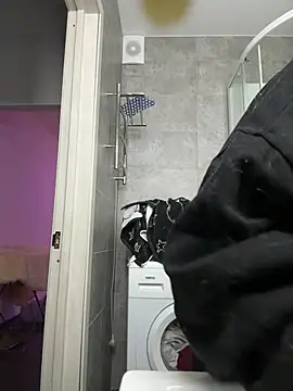 B Ratz online show from February 20, 11:32 pm