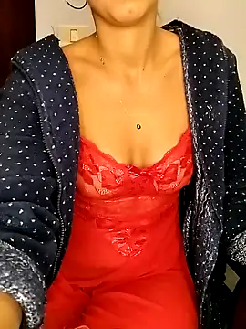 Snapshot of megan2021 chatting on October 19, 12:28 pm megan2021 online show from October 19, 12:28 pm