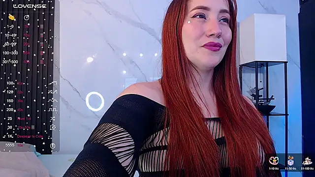 Snapshot of hotpawgmilf chatting on February 11, 6:01 pm hotpawgmilf online show from February 11, 6:01 pm