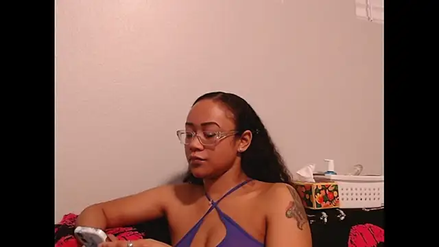 RylHoneyy online show from February 22, 1:29 am