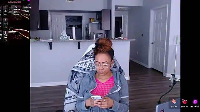 RylHoneyy online show from June 9, 7:36 pm
