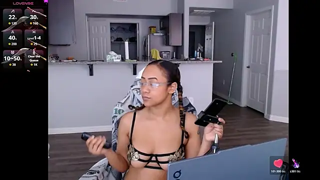 RylHoneyy online show from June 15, 7:16 pm