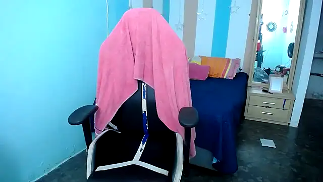 marysol83 online show from October 3, 1:46 am