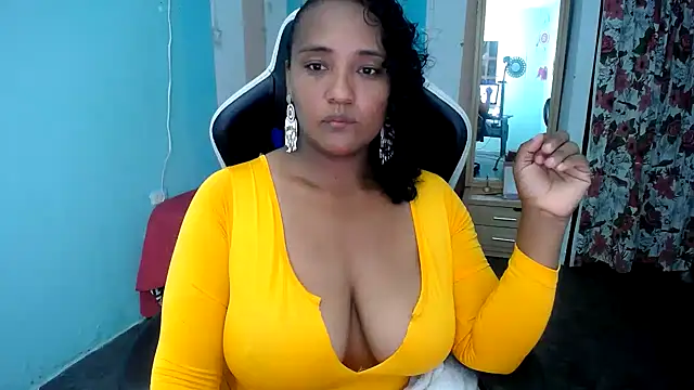 marysol83 online show from October 5, 1:37 am