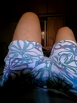 Snapshot of vansh1802 chatting on March 14, 4:32 am vansh1802 online show from March 14, 4:32 am