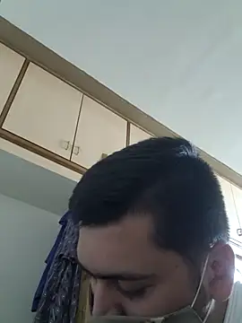 Snapshot of vansh1802 chatting on March 16, 6:23 pm vansh1802 online show from March 16, 6:23 pm