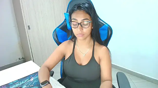 sophiax-x online show from January 31, 7:18 pm