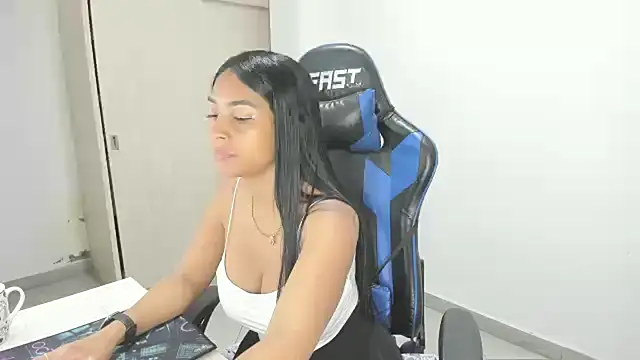 sophiax-x online show from February 20, 3:08 pm