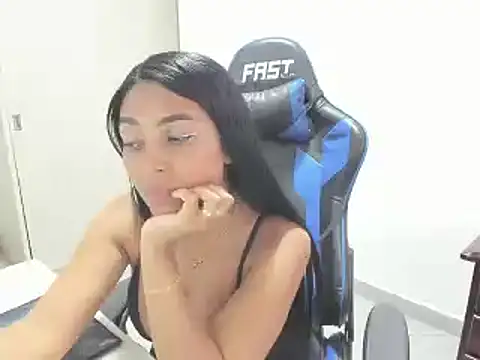 sophiax-x online show from February 23, 6:01 pm