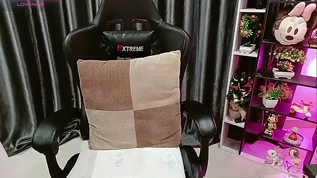 Yuki-yio online show from February 24, 1:25 am