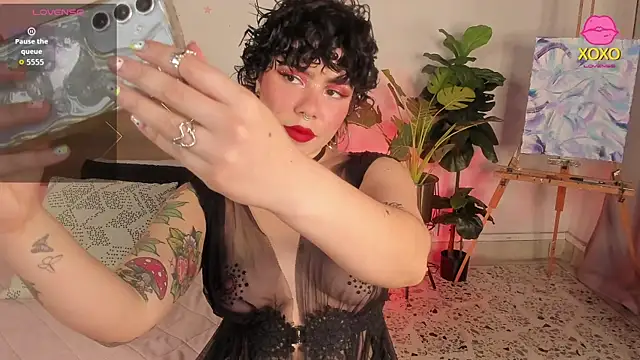 Snapshot of Amy_art chatting on July 1, 9:58 pm Amy art online show from July 1, 9:58 pm
