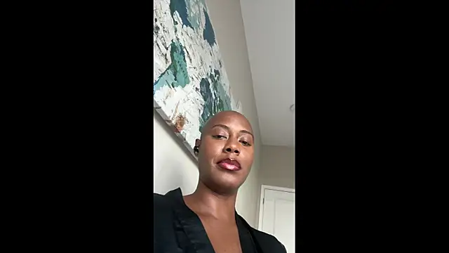 HoneyDripHer online show from November 22, 7:35 pm