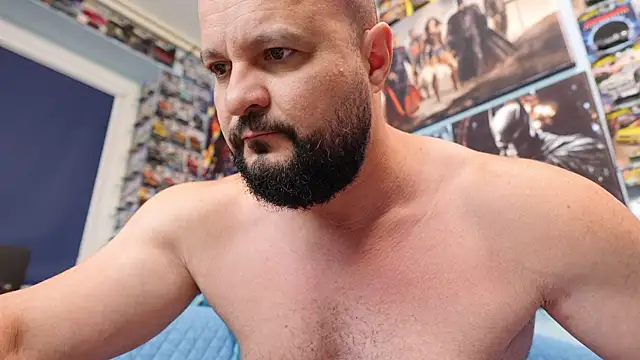 Muscle Bear online show from May 20, 5:35 am