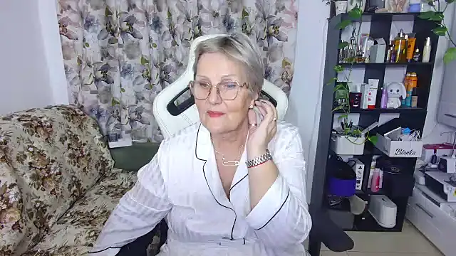 Selenna57 online show from February 25, 6:20 pm