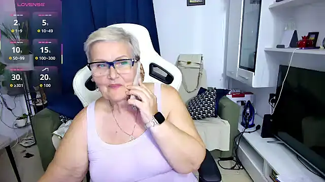 Selenna57 online show from May 3, 4:46 pm