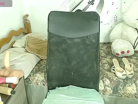 Snapshot of Alexaqueen1 chatting on February 2, 4:22 pm Alexaqueen1 online show from February 2, 4:22 pm