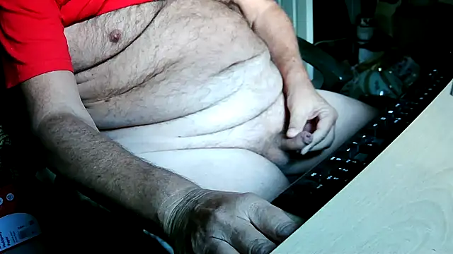 Snapshot of dirtyharry2022 chatting on September 30, 9:47 am dirtyharry2022 online show from September 30, 9:47 am