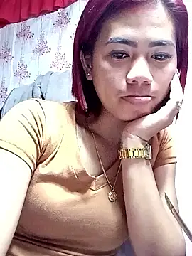 Snapshot of Cutie_body11 chatting on May 4, 1:34 am Cutie body11 online show from May 4, 1:34 am