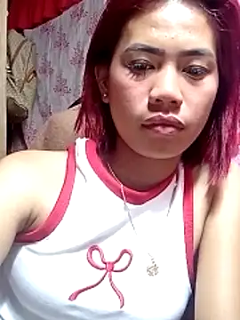 Snapshot of Cutie_body11 chatting on May 8, 2:55 pm Cutie body11 online show from May 8, 2:55 pm